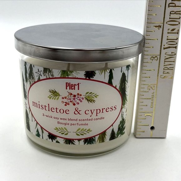 Pier 1 imports 3 Wick Candle Mistletoe and Cypress Scent Unused, Holiday Cheer - Picture 12 of 14